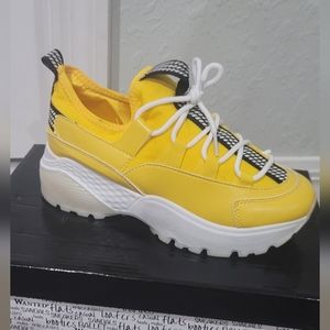 Wanted Chunky Bottom Lace Up Jogger, Yellow, 5M